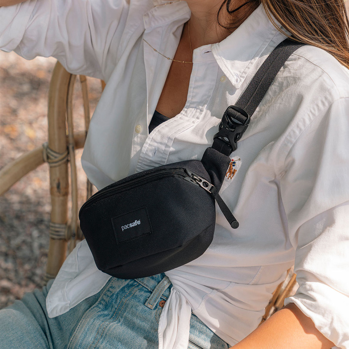 Saszetka biodrowa Pacsafe Go Anti-Theft Micro Sling Black, zdjęcie 8